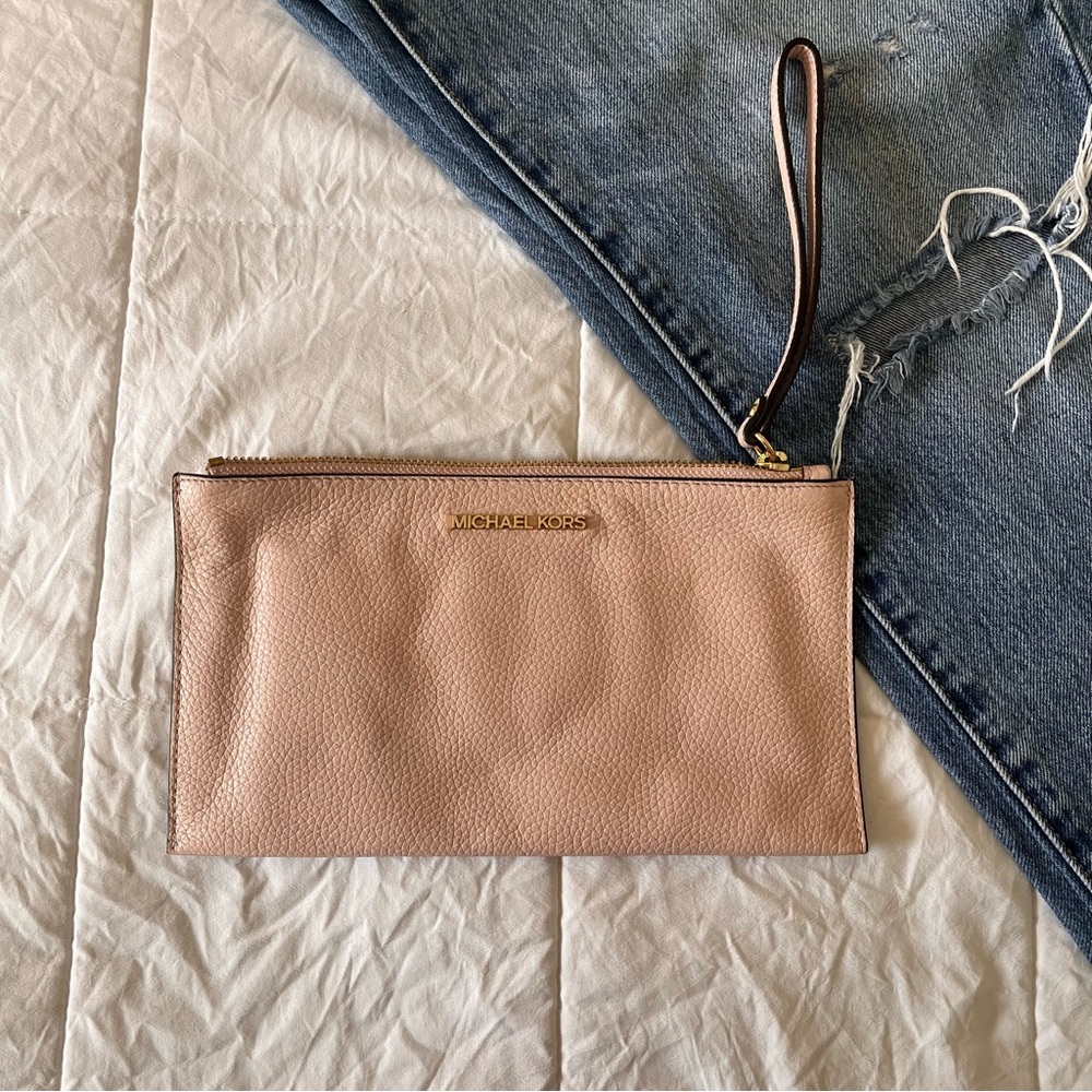 Michael Kors Pink wristlet bag‎